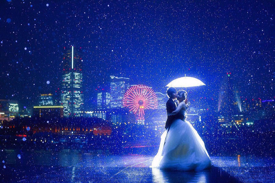 横浜の夜景を背景にフォトウェディング