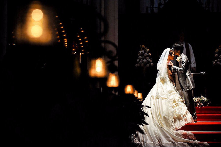 ムーディーでかっこいいチャペル