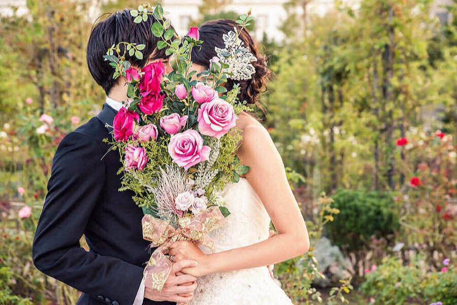 花に囲まれて前撮り